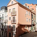 Castle View Duplex - Graca Design * Lisbon