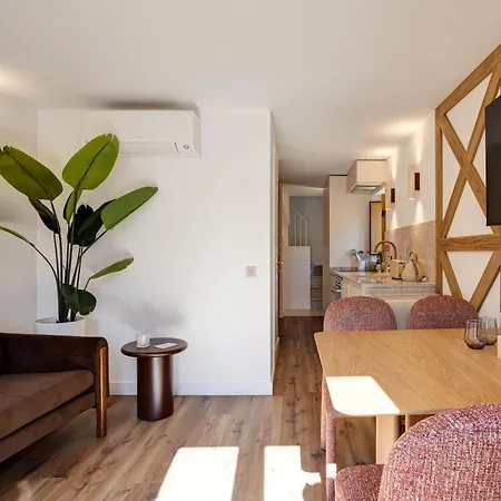 Castle View Duplex - Graca Design Lisbon